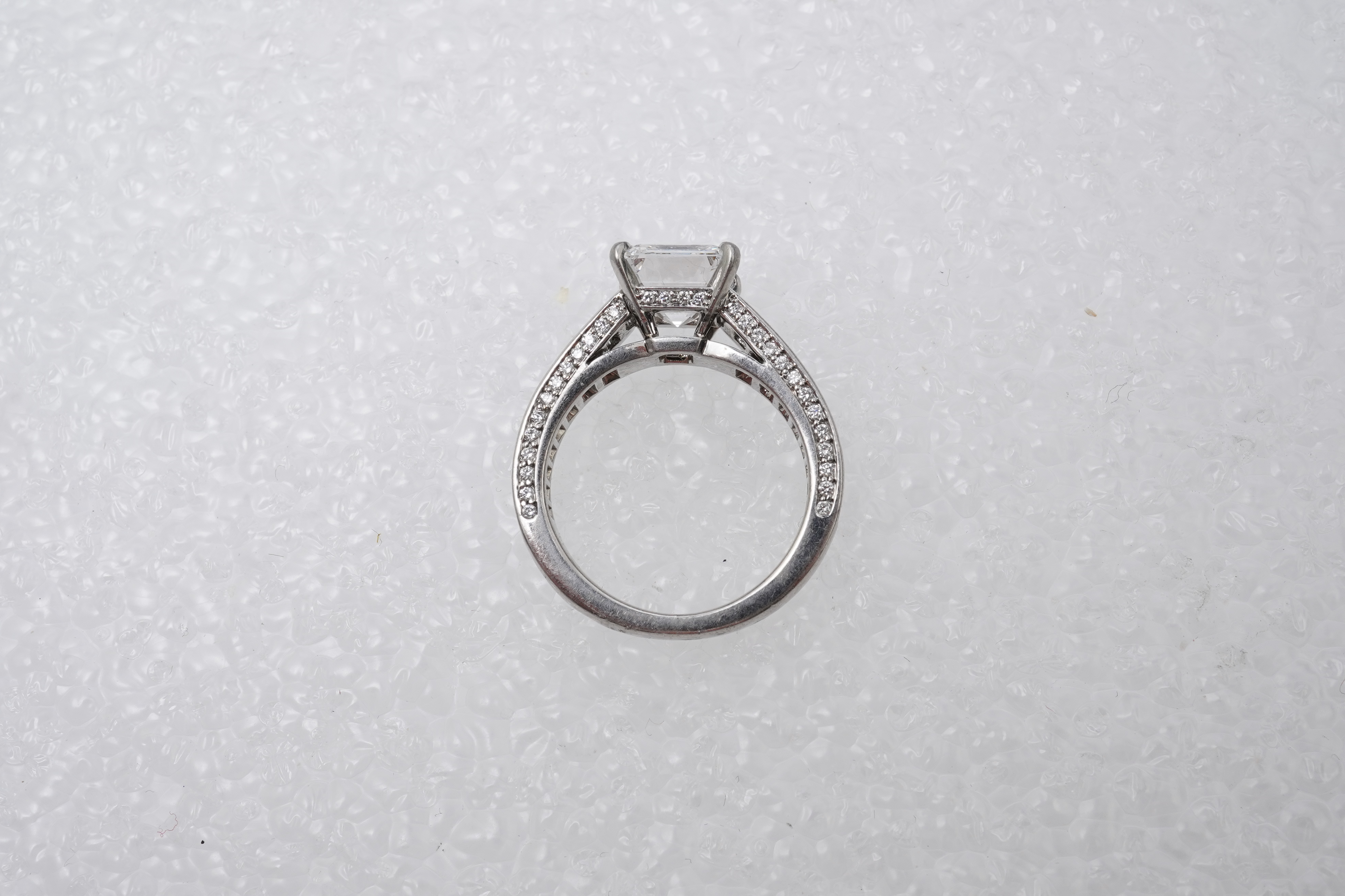 Boucheron, an impressive diamond ring, France, circa 2006